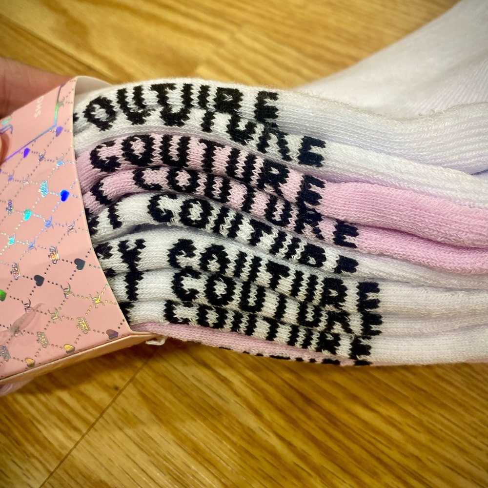 👑 JC 👑 Old English embroidered socks NWT size 4~10 JUICY COUTURE - Picture 3 of 12